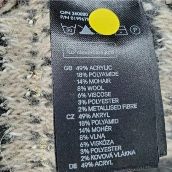 NWT H&M Womens Cardigan SZ S Open Front Stripe Wool Mohair Knit Crop Red Soft - Picture 4 of 4